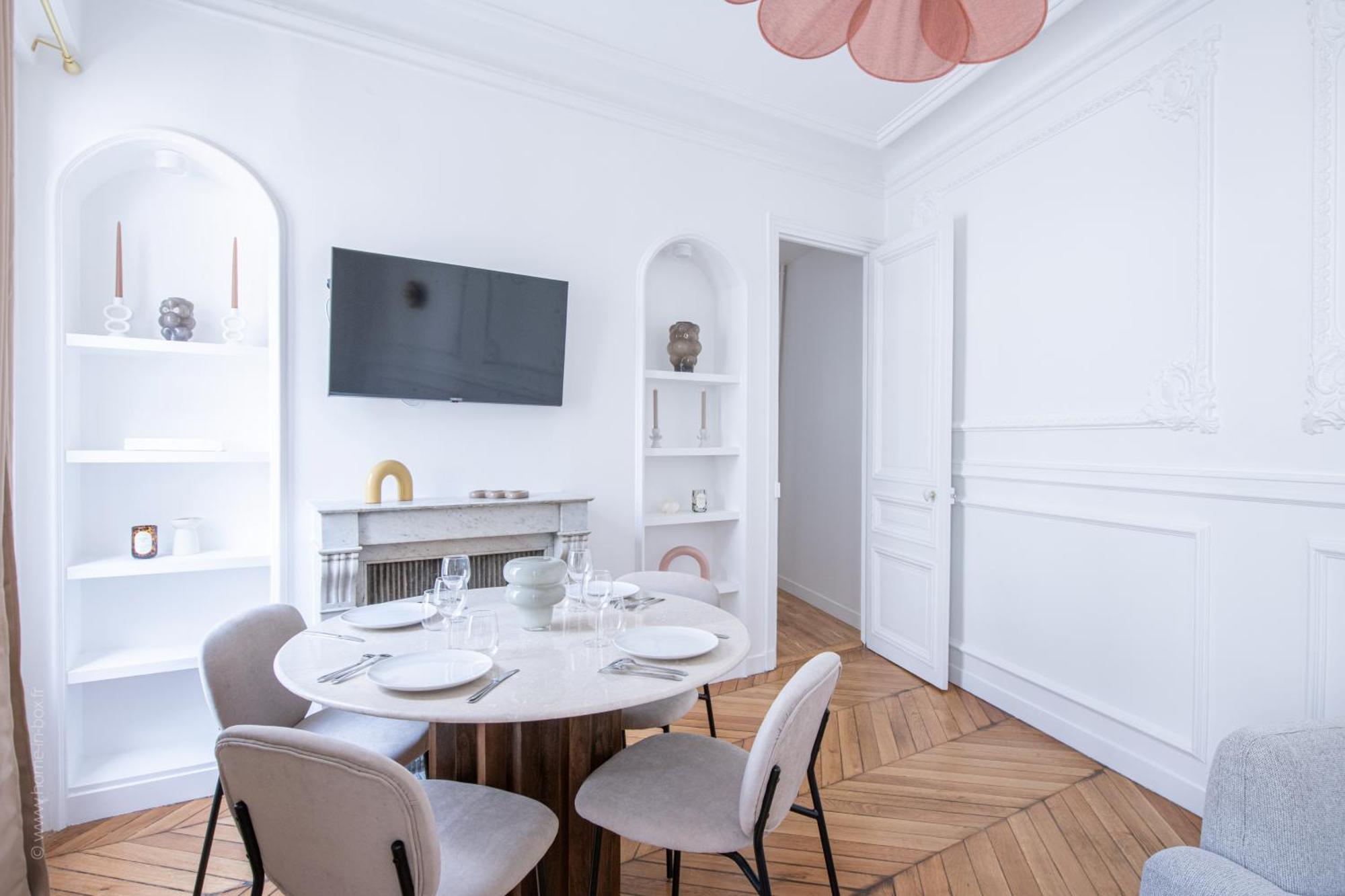 Appartamento Le Trocadero - 5 Minutes A Pied De La Tour Eiffel - Place Trocadero - 5 Personnes - Cadre Exceptionnel - Entierement Climatise *