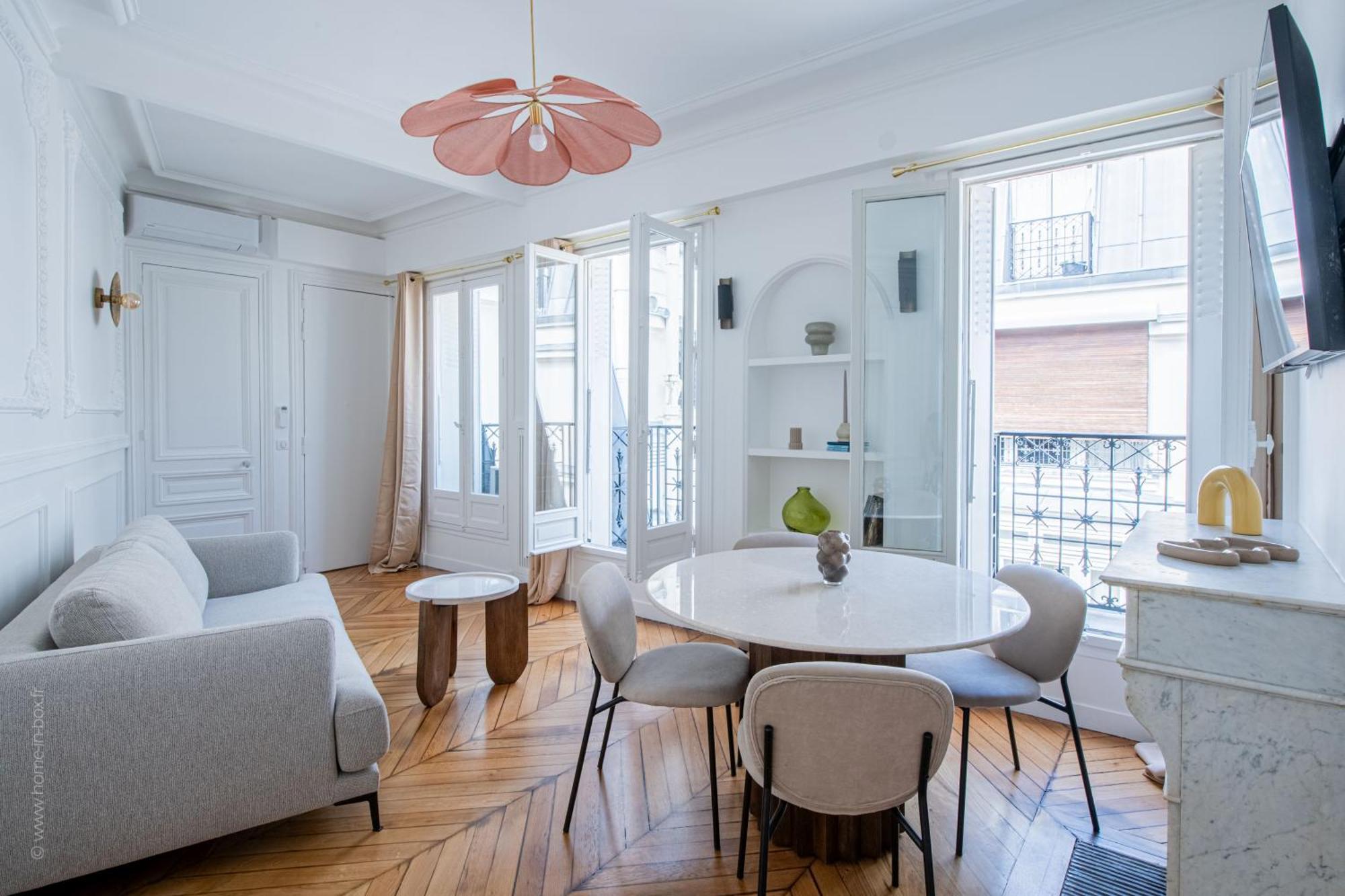 Appartamento Le Trocadero - 5 Minutes A Pied De La Tour Eiffel - Place Trocadero - 5 Personnes - Cadre Exceptionnel - Entierement Climatise *