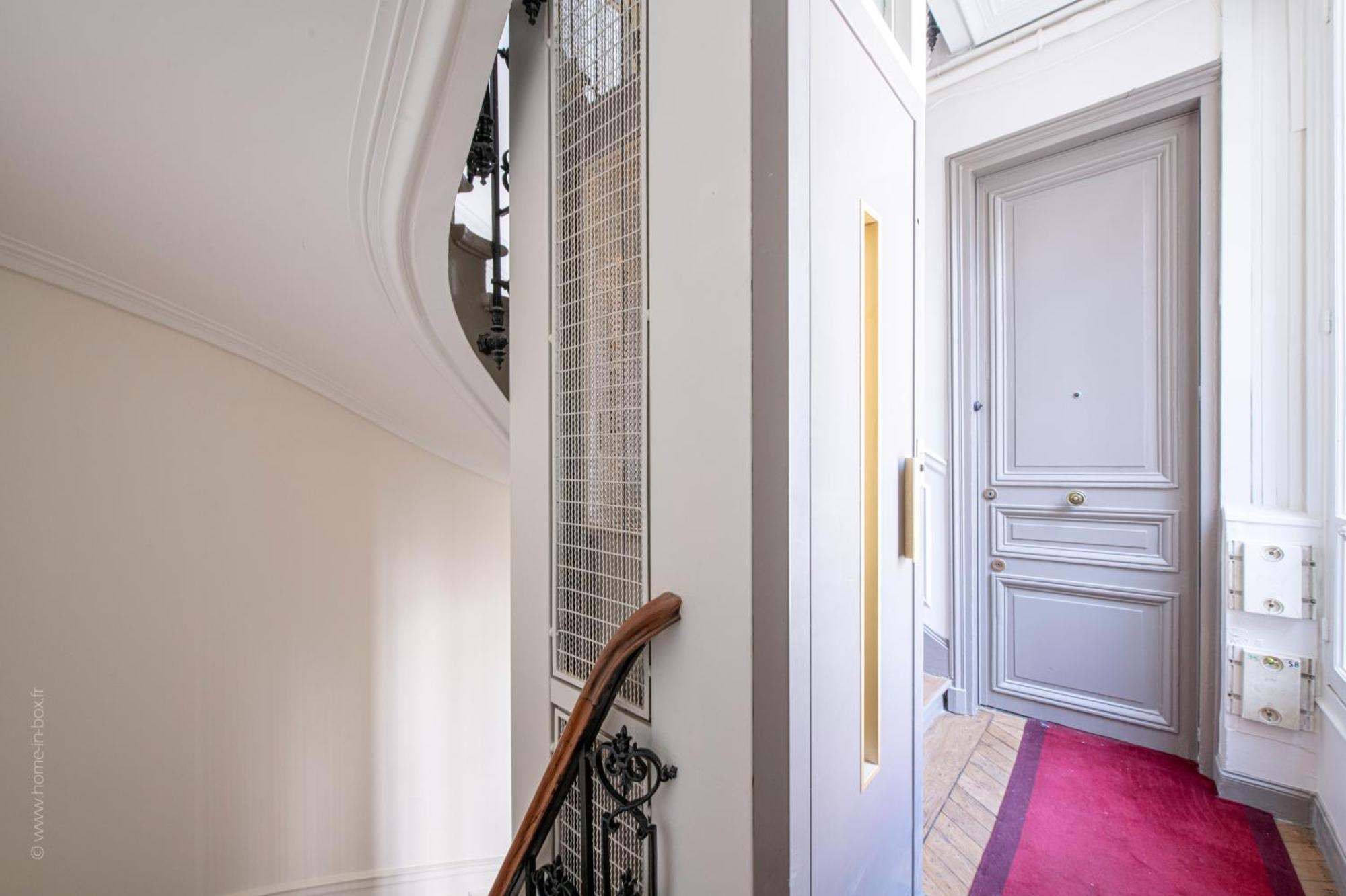 Appartamento Le Trocadero - 5 Minutes A Pied De La Tour Eiffel - Place Trocadero - 5 Personnes - Cadre Exceptionnel - Entierement Climatise *
